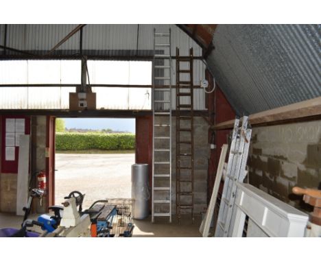 An aluminium extending ladder