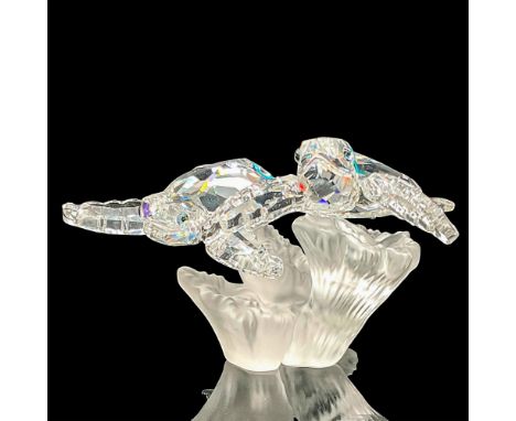 Part of the Aquatic Worlds series. Lead crystal figure depicting two sea turtles with jet crystal eyes atop a crystal frosted