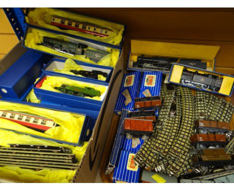 ASSORTED HORNBY &amp; OTHER DUBLO RAILWAY ENGINES including boxed items, together with track, including Bristol Castle, Silve
