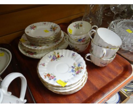 ROYAL WORCESTER 'ROANOKE' TEAWARE
