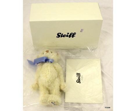 Steiff Danbury Mint Royal Baby Bear, Prince George, white tag 664113, Limited Edition to the Year 2013, white mohair, Mint, s