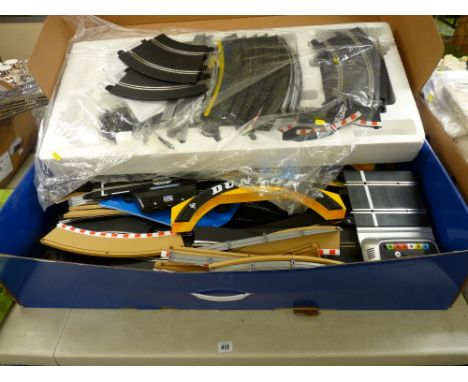 Scalextric digital platinum set (boxed), no cars