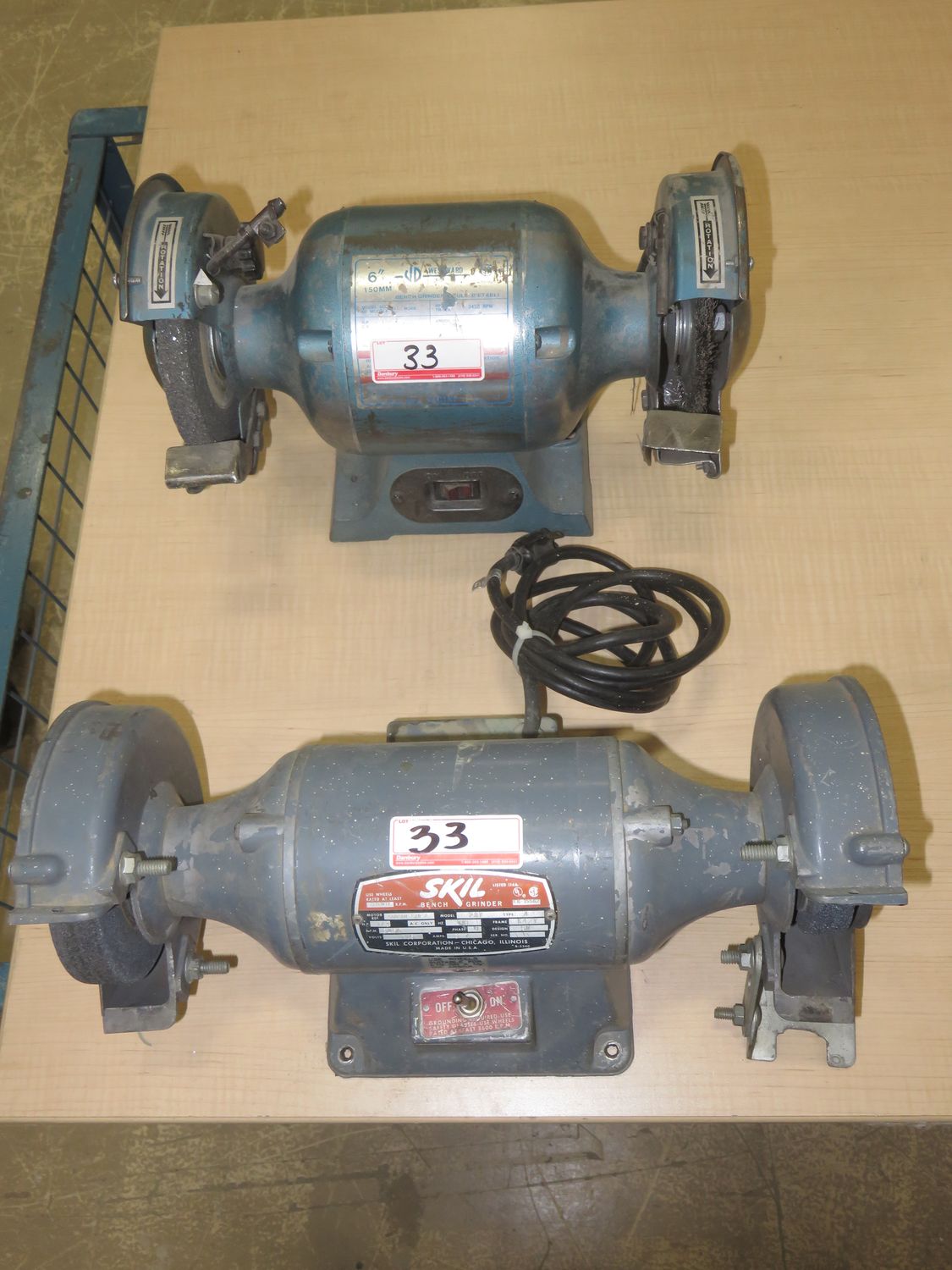 UNITS SKIL + WESTWARD ELECTRIC DUAL 6" BENCH GRINDERS
