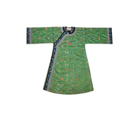 An attractive green silk Manchu full length women's robe, Qing dynasty, first half of the 19th century, lined with the origin
