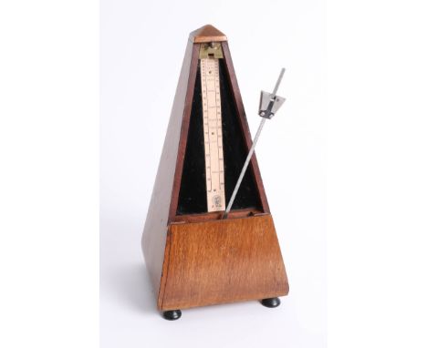 A French metronome, Paris.