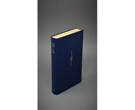 Jünger, Ernst. Die Zwille. 329 S., 1 Bl. 21,5 x 13,5 cm. Blauer Orig.-Maroquinband im Schuber. Stuttgart, E. Klett, 1973.Wilp