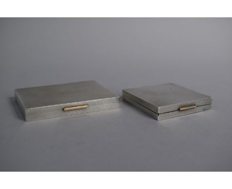 A Continental Silver Powder Compact with Matching Box, Both with Engine Turned Decoration and Stamped 800, Total Weight 194g 