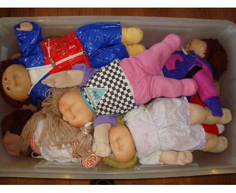 A large crate to include several Cabbage Patch Kids dolls and other soft toys, inspection recommended, G (Q)