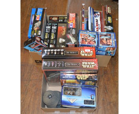 A good quantity of Star Wars related Puzzles, mostly boxed, including a  '3D Imperial Star Destroyer', a  'Badge & Magnet Mou