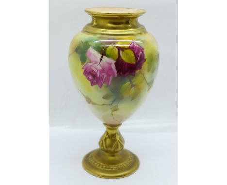 A Royal Worcester vase hand decorated with roses, signed E Spilsbury, 1901 date mark, 14.5cm 