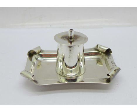 A silver table lighter, London 1898, 46g 