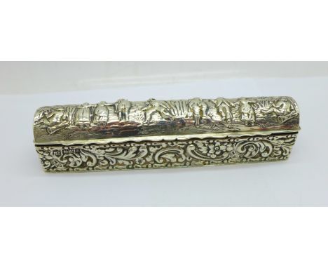 A silver box with domed top, Chester 1909, 84g, 14cm, (a/f, wear and hole on the lid) 