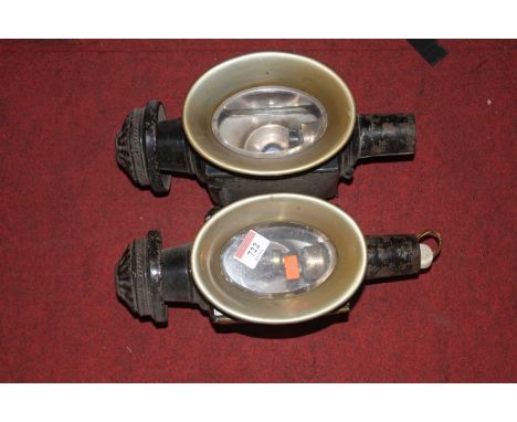 A pair of vintage carriage lamps, each 30cm