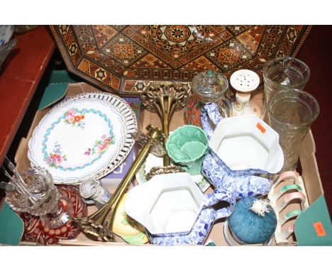A box of miscellaneous items, to include a lacquered drinks tray, pair of Wood &amp; Son transfer decorated jugs, Carltonware