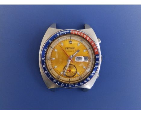 A gent's stainless steel Seiko Chronograph - missing bracelet.