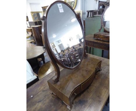 An early 19th century serpentine-fronted mahogany chequer-strung toilet mirror (46.5cm wide)