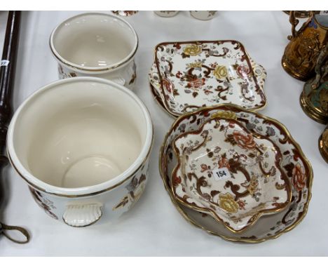 LARGE MASONS BROWN VELVET JUG TOGETHER WITH OTHER LARGE BOWL, PLATES ETC