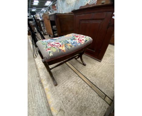 PIANO STOOL - FLORAL SEAT