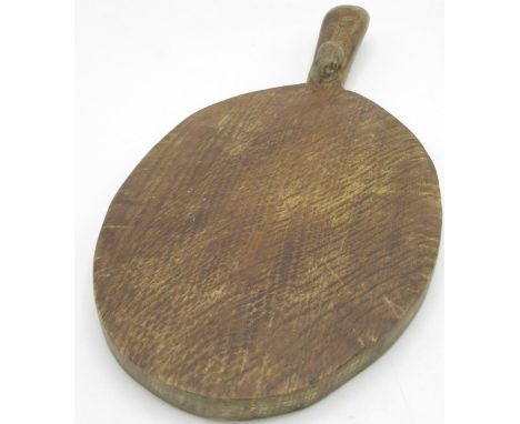 Robert Mouseman Thompson - oval oak cheeseboard, curved handle carved with signature mouse, L38cm W18cm 