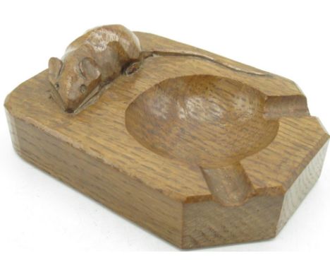 Robert Mouseman Thompson - oak ashtray, carved with signature mouse, W10cm D7cm 