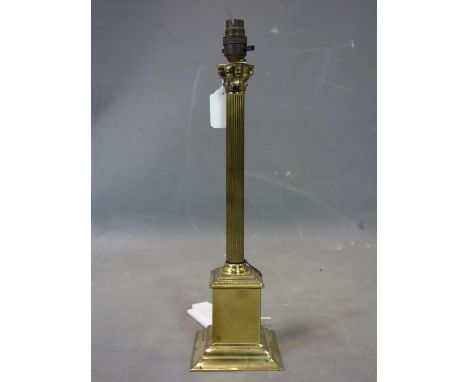 A brass Corinthian column table lamp, H.46cm 