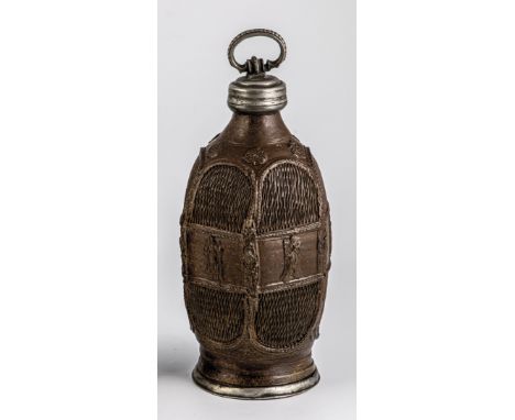 Grosse Flasche mit Reliefauflagen Creussen, E. 17. Jh. Sog. Kruke. Auf den sechs Seiten Apostel, Auflagen und Masken zwischen