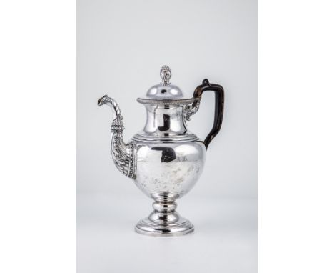 Kaffeekanne Österreich, Wien, Christian Sander (sen.), um 1850 Silber. Auf rundem, abgestuftem Hohlfuss mit Palmettenrand. Ov