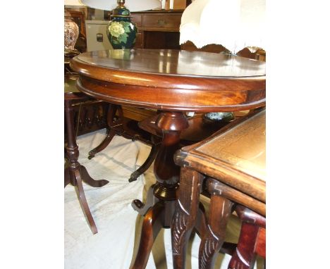 PEDESTOL LAMP / SIDE TABLE