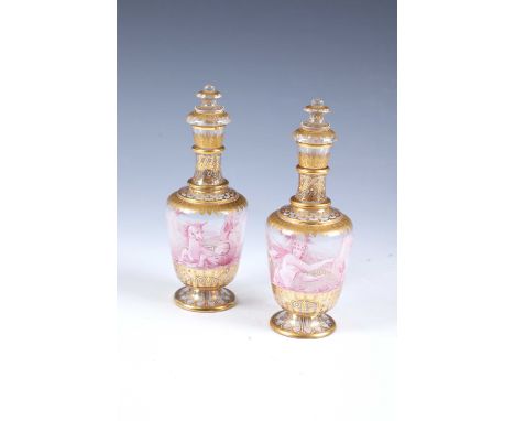Paar Flakons mit Stöpsel Meyr's Neffe, Adolf, für J. & L. Lobmeyr, Wien, Entwurf wohl August Kühne, 1876 Farbloses Glas. Auf 