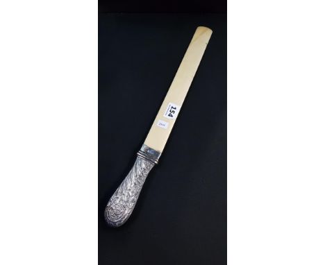 SILVER HANDLED IVORY PACE TURNER 16.5' LONDON 1898/99