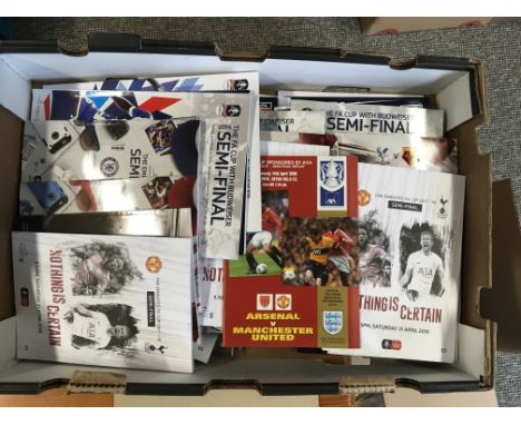 FA Cup Semi Final Football Programmes: Modern large scale programmes in excellent condition with duplication. (46)