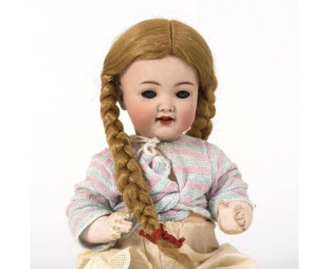 "Mein Lieblingsbaby"    Kämmer &amp; Reinhardt.        Gemarkt "K &amp; R Simon &amp; Halbig 126 Germany 32".        Um 1914.