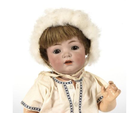 "Mein kleiner Liebling"    Kämmer &amp; Reinhardt.        Gemarkt "K &amp;  R / Simon &amp; Halbig 121 50".        Ab 1912.  