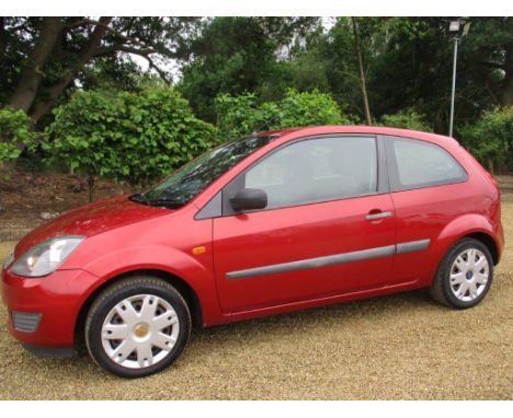 Make &amp; Model: Ford Fiesta Style 3drDate of Reg: KW55 KKTColour: Redcc: 1242MoT: 25-09-2021Fuel Type: PETROLMileage: 152kT