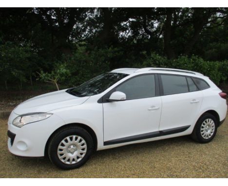 Make &amp; Model: Renault Megane Expression DCIDate of Reg: BN61 ECVColour: Whitecc: 1461MoT: 20-02-2022Fuel Type: DIESELMile