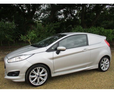 Make &amp; Model: Ford Fiesta Sport TDCIDate of Reg: YB63 FGUColour: Silvercc: 1560MoT: 05-01-2022Fuel Type: DIESELMileage: 5