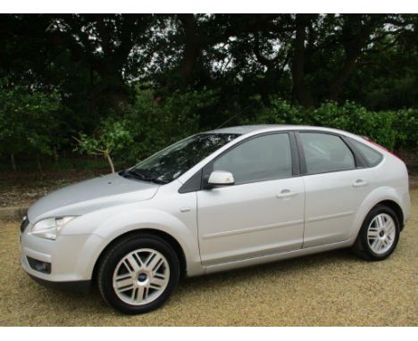 Make &amp; Model: Ford Focus Ghia 5drDate of Reg: MA57 XHMColour: Silvercc: 1798MoT: 08-11-2021Fuel Type: PETROLMileage: 117k