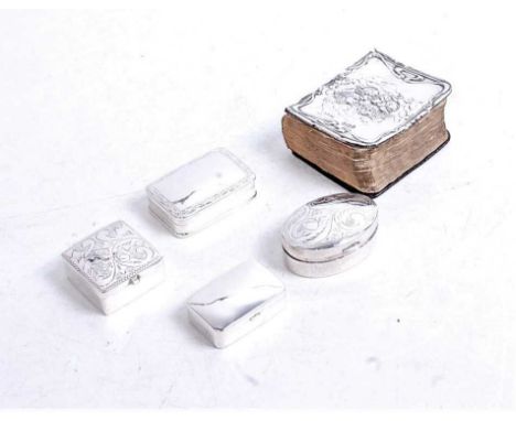 A small collection of miscellaneous items to include an Edwardian leather bound miniature Book of Common Prayer with silver c