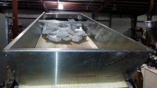 Hoppmann Bottle Hopper/conveyor SS on inclined base as part of Hoppmann Feeder- runs on 110V. Serial