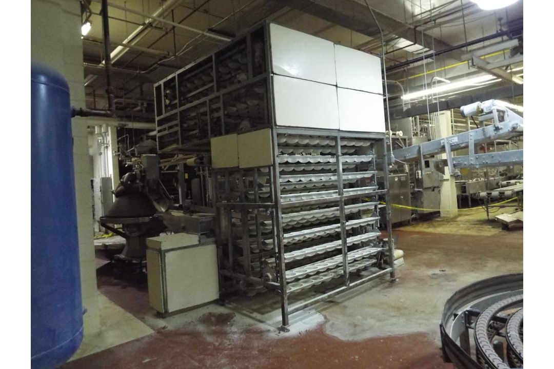  - Image 1 of 4