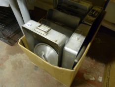 *Box Containing 11 Aluminium Roasting Tins