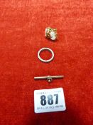 9ct Gold Ring - 12ct Gold Earrings & 9ct Gold T Bar