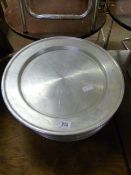 17 Circular Aluminium Trays