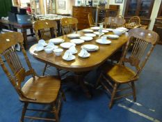 Oak Extending Dining Room Table & 6 Chairs