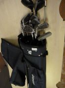 Set of Dunlop Golf Clubs in Carry Bag