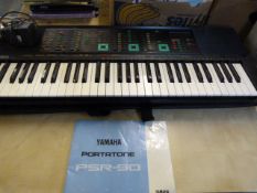 Yamaha PSR90 Electric Orgnan