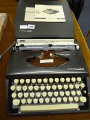 Tippa/S Typewriter
