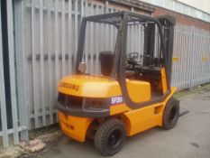 *Samsung SF25D 2500kg Diesel Side Shift 4.5 Triple Container Mast