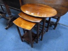 Oak Nest of 3 Tables