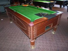 *Super League Coin Operated Pool Table with Balls